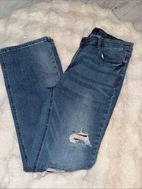 Judy Blue Medium Blue Straight Leg Jeans with Distressed Detail